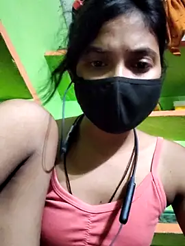 Cute_aroshi Adlı Modelin Web Kamerası Şovu