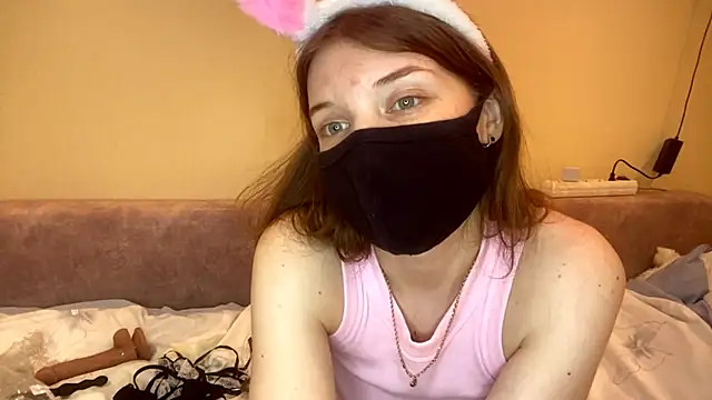 Chat +18 de TracyDenoon ao vivo