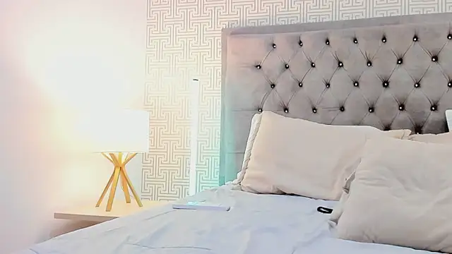 Alexa_Wiild Adlı Modelin Canlı XXX Sohbeti