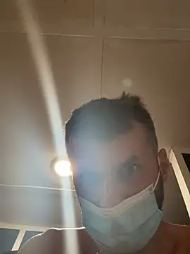 BWCloverboyy Show in webcam