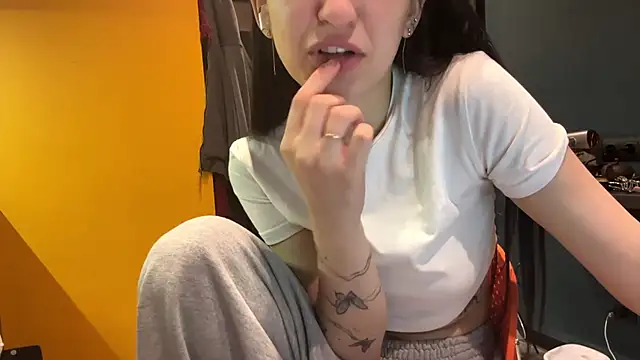 Chat +18 de Darcia_Luv ao vivo