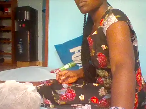 Eminent_Ride Adlı Modelin Canlı XXX Sohbeti