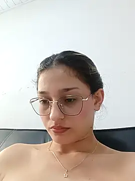 Ary-18's Live XXX Chat