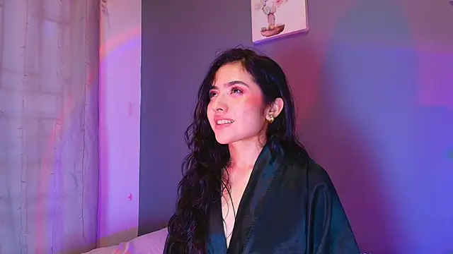 Chat +18 de adara_johnson__ ao vivo