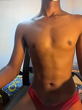 Pertunjukan Kamera Web little-monter