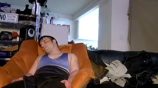 TheHellBilly: διαδικτυακό σόου στην κάμερα