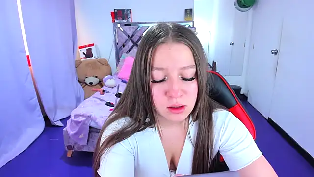 Luna_Analya: απευθείας συνομιλία ΧΧΧ