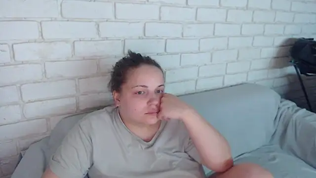 Crazyy_girl_ Adlı Modelin Canlı XXX Sohbeti