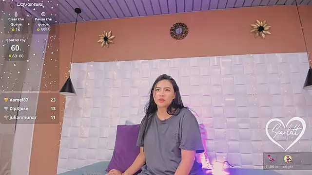 Scarlett_Kiiss – Live XXX-chat