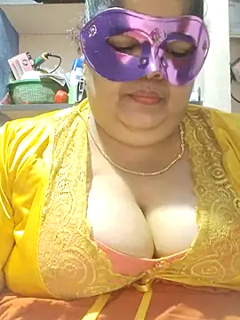 tamilthanushri 现场XXX聊天