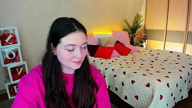 AlluringLookk 在線直播表演