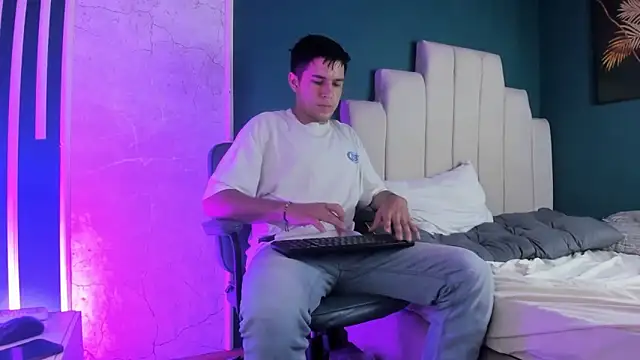 Jean_Jagger élő XXX-chatje