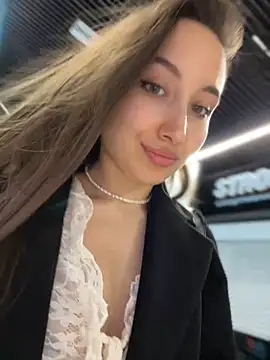 ICrazyOneIRL Webcam Show