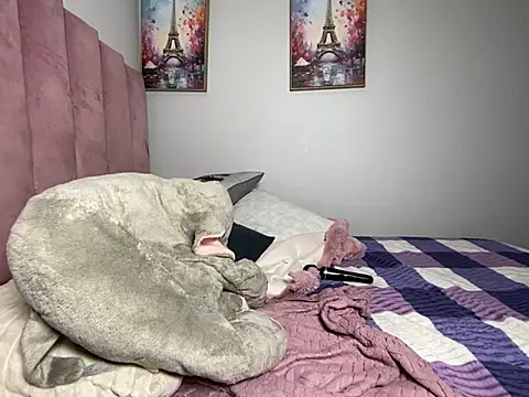 MissLola27 现场XXX聊天