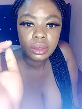 Luciouslips00: онлайн-секс-чат