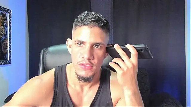 jhonnysnow17 Chat XXX in diretta