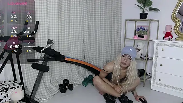 دردشة SarahRaynex الجنسية المباشرة