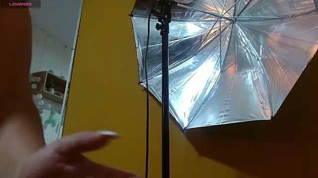 XXX chat uživo modela tinisweet