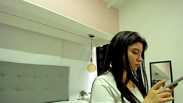 LindaCatalina_'s Webcam Show