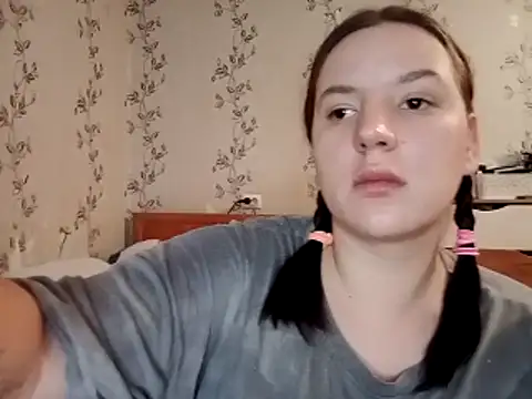 symmetryinvoid's Webcam Show