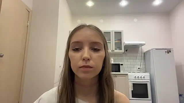 Chat +18 de TanjaBrounson ao vivo