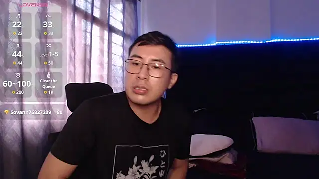 andrewmhilton_ Show Webcam