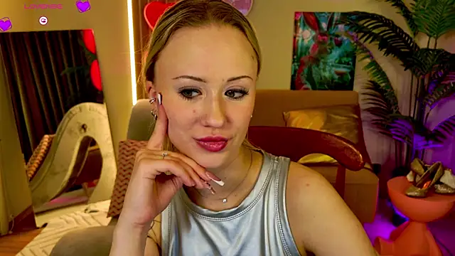 SashaBrooks élő XXX-chatje