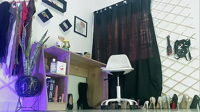 myla_sarah Live XXX-Chat