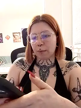 divine_eve: απευθείας συνομιλία ΧΧΧ