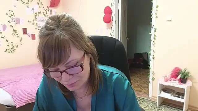 Онлайн чат XXX Miss_Moren