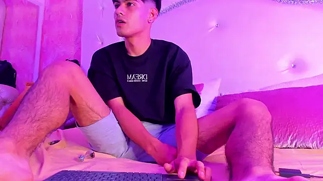 TylerCruz__ Webcamshow