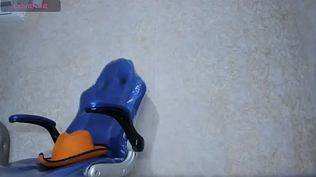 mike_aly's Live XXX Chat