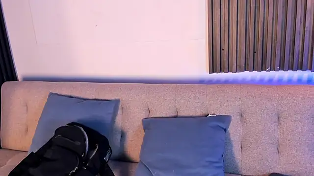 noah_travis' Live XXX Chat