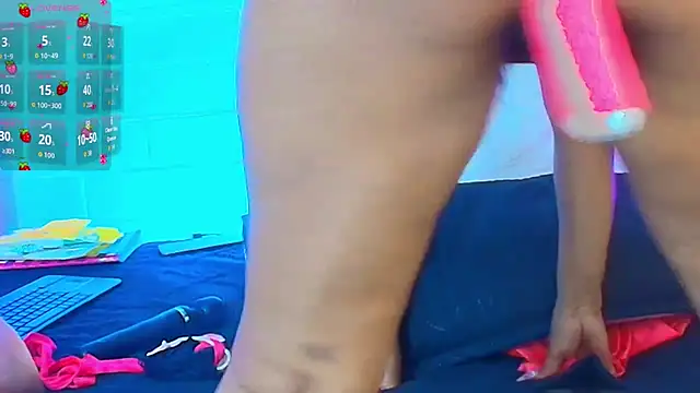 Živý XXX chat louise_nails