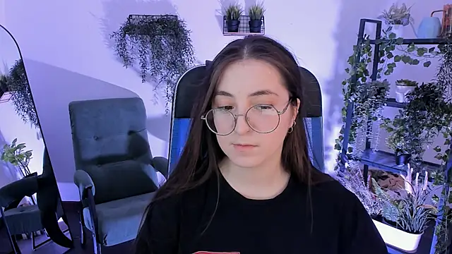 VirtuallVoyant Live XXX-chat