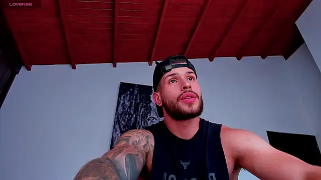 Santos_ramirez1 – Naživo XXX chat