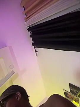 عرض كام t-Booty_risky_