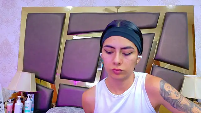 NicoleEsposito Chat XXX in diretta