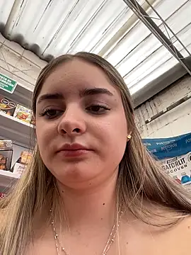 imlindapink Chat XXX in diretta