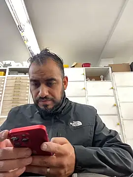 leonardohot1987 Chat XXX live