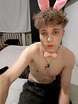 Paradeevich_And webkamerás műsora