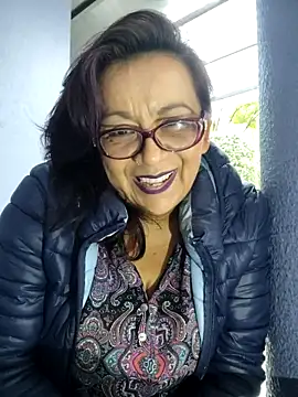 Tonhermosa Chat XXX live