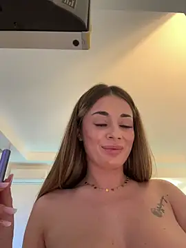 IsabellaEtthan Chat XXX in diretta