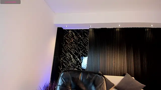 Chat XXX en directo de Alicee_Broownn