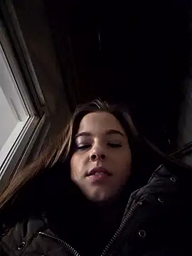 Luna_Lynn live XXX chat