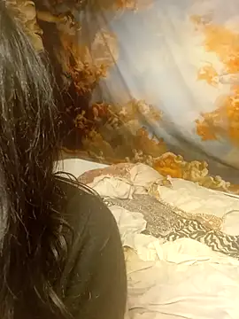 MadamBell Webcam Show