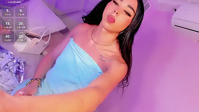 Daniiela_Ember 在線直播表演