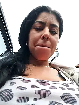 Luianna: онлайн-секс-чат