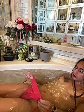 TranSexualJade95 Show in webcam