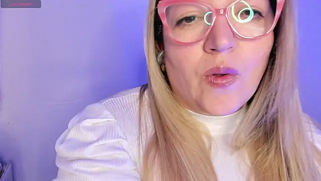 Naty_Mature_ Webcam show